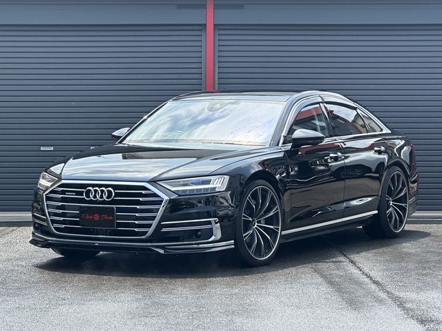 AUDI A8 2019