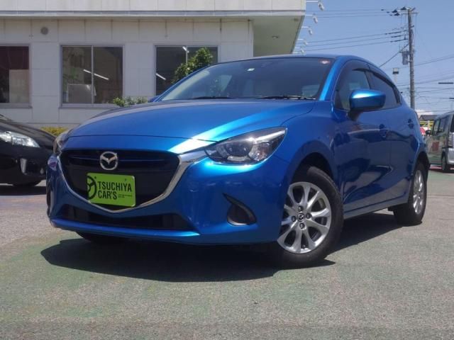 MAZDA DEMIO 2015