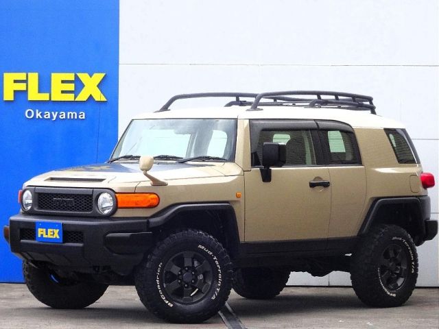 TOYOTA FJ CRUISER 4WD 2012