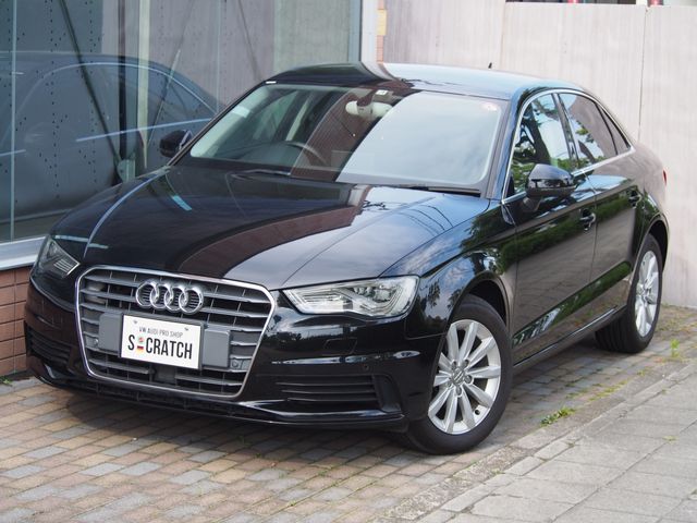 AUDI A3 Sedan 2015