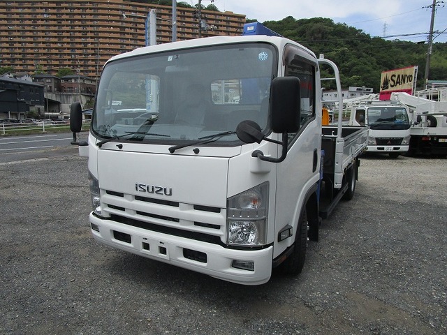 Isuzu ELF 2014