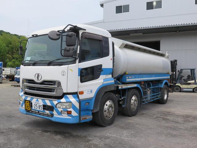 UD Trucks QUON 2008