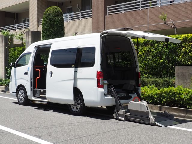 NISSAN NV350 CARAVAN 2015