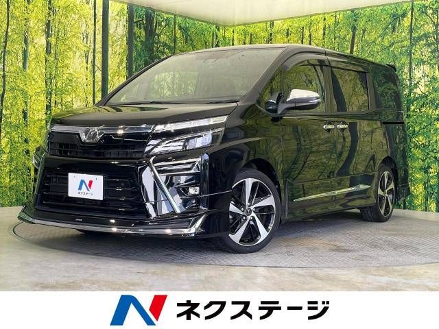 TOYOTA VOXY 2019