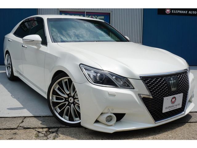 TOYOTA CROWN sedan 2013