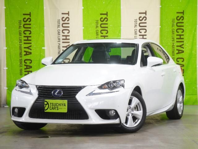 TOYOTA LEXUS IS300h 2014