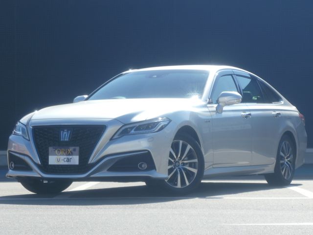 TOYOTA CROWN sedan hybrid 2019