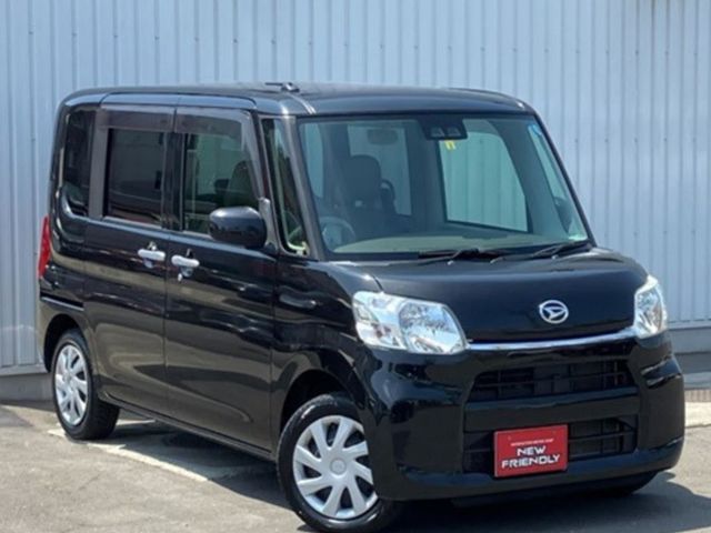 DAIHATSU TANTO 4WD 2017