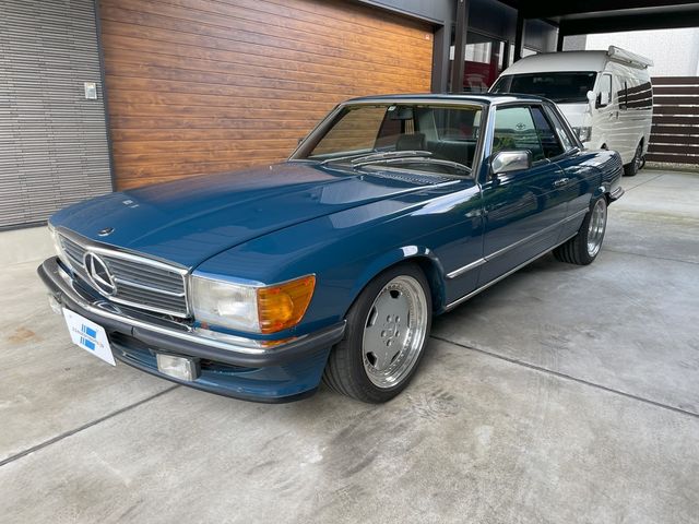 MERCEDES-BENZ SL class 1975