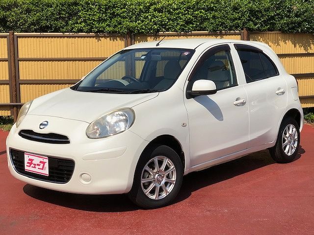 NISSAN MARCH  4WD 2011