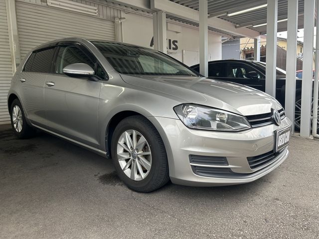 VOLKSWAGEN GOLF 2013