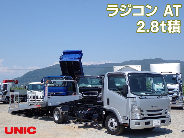 Isuzu ELF 2018