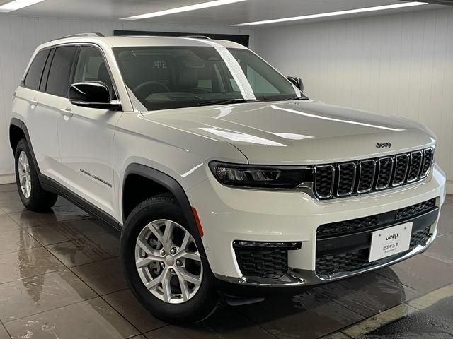 JEEP GRAND CHEROKEE 2023