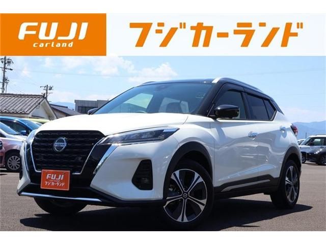 NISSAN KICKS 2021