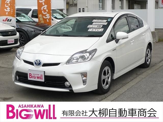 TOYOTA PRIUS 2015