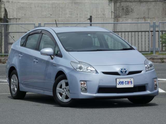 TOYOTA PRIUS 2011