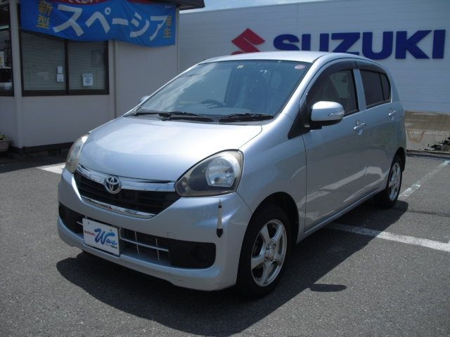 TOYOTA PIXIS EPOCH 4WD 2013