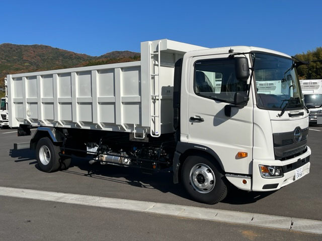 Hino RANGER 2023