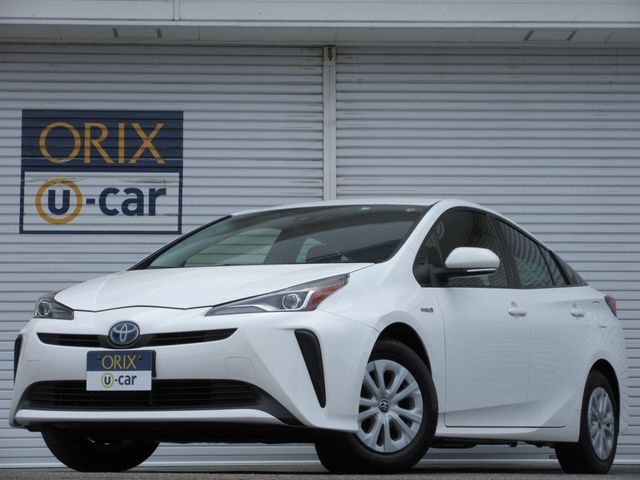 TOYOTA PRIUS 4WD 2019