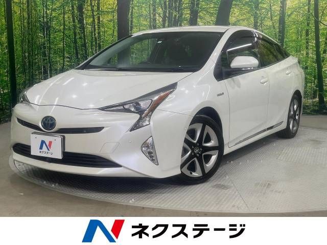 TOYOTA PRIUS 2016