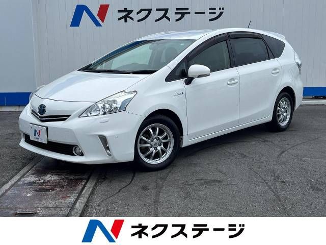 TOYOTA PRIUS ALPHA 2014