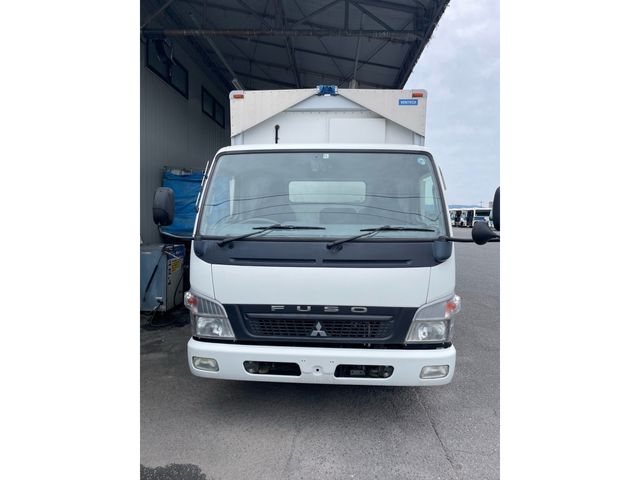 MITSUBISHI CANTER 2009