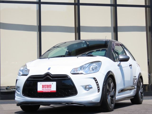 CITROEN DS3 2012