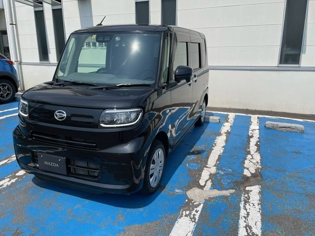 DAIHATSU TANTO 4WD 2020