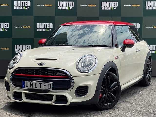 BMW MINI 2018