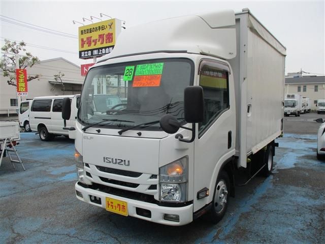 ISUZU エルフ 2016