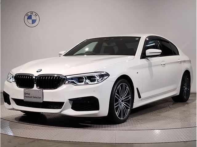 BMW 5series sedan 2019