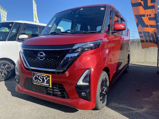 NISSAN ROOX 2021