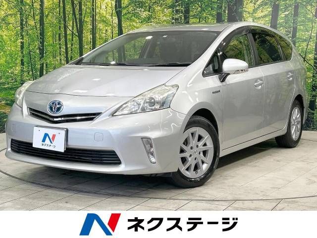 TOYOTA PRIUS ALPHA 2011