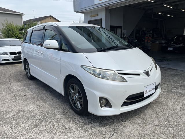 TOYOTA ESTIMA 2010