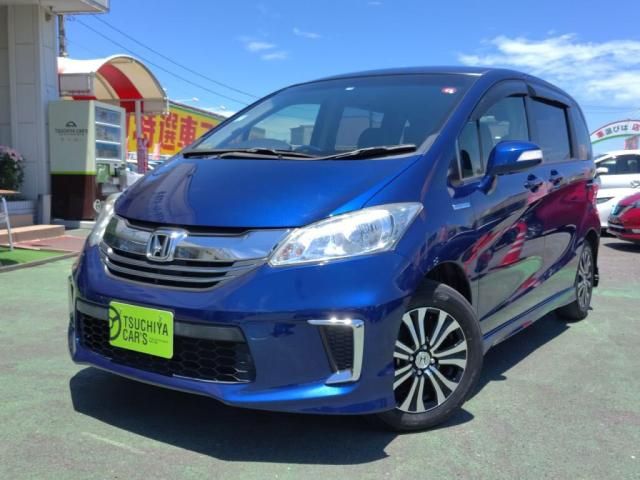 HONDA FREED HYBRID 2015