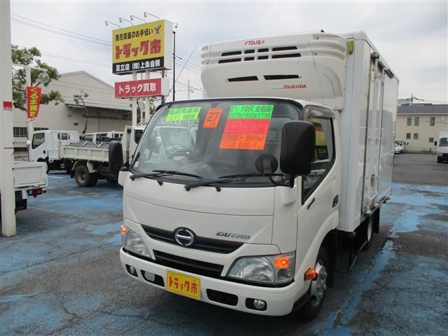 HINO デュトロ 2015