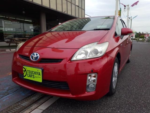 TOYOTA PRIUS 2011