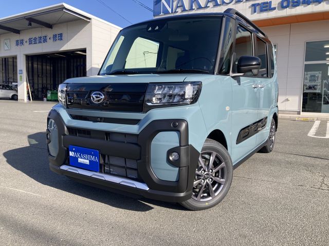 DAIHATSU TANTO FAN CROSS 2022