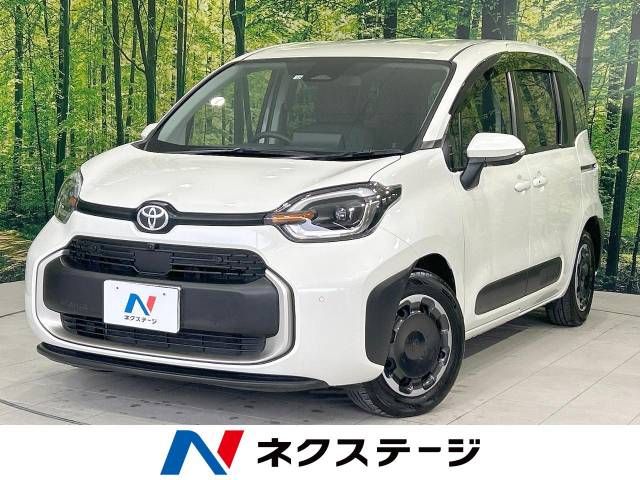 TOYOTA SIENTA HYBRID 2022