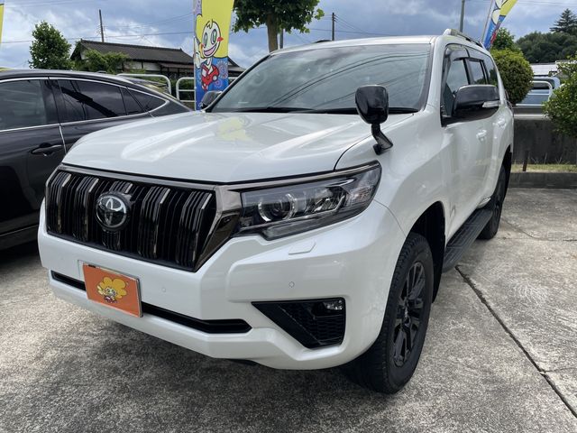 TOYOTA LANDCRUISER PRADO 2021