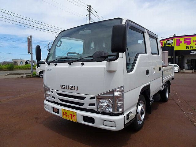 Isuzu ELF 2015