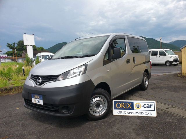 NISSAN NV200 VANETTE van 2017