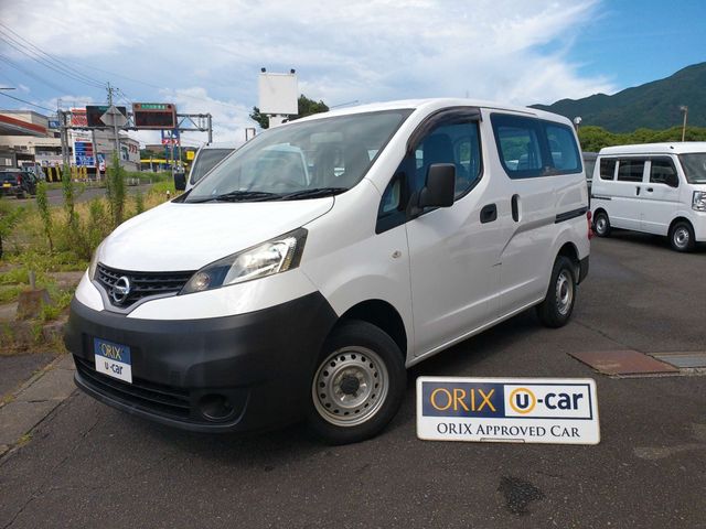 NISSAN NV200 VANETTE van 2017