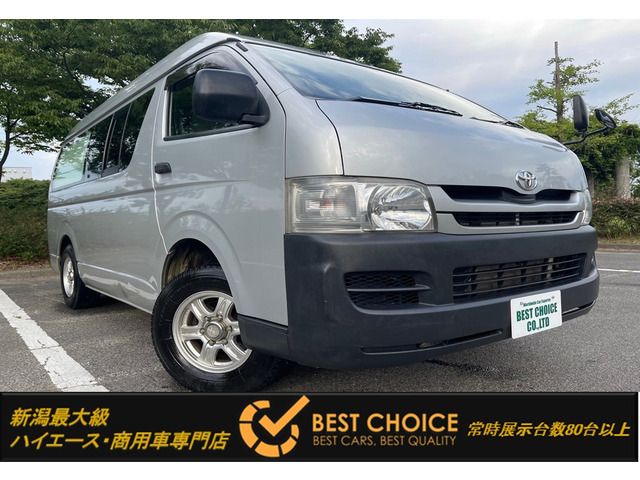 TOYOTA HIACE van 4WD 2010