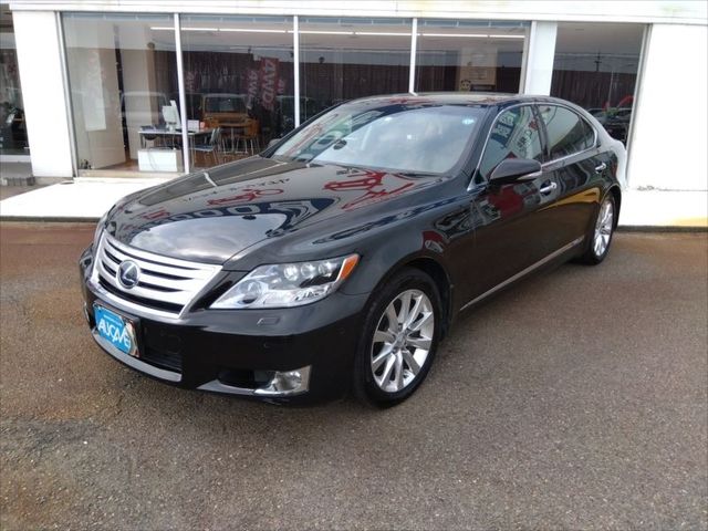 TOYOTA LEXUS LS600hL 2011