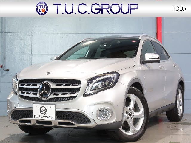 MERCEDES-BENZ GLA class 2018