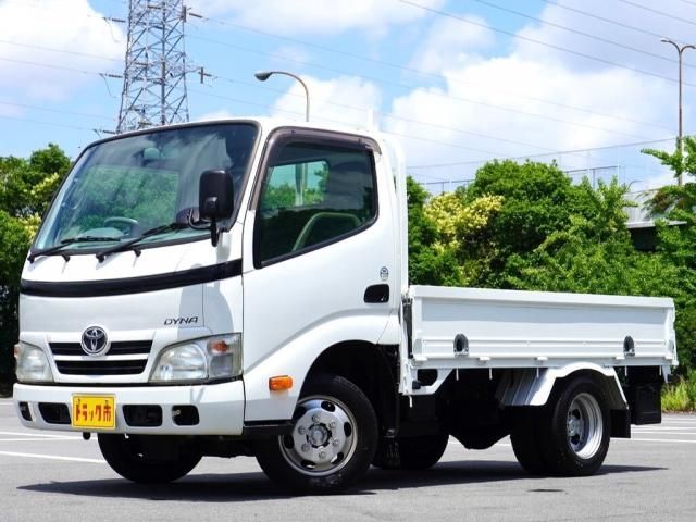 TOYOTA DYNA 2012