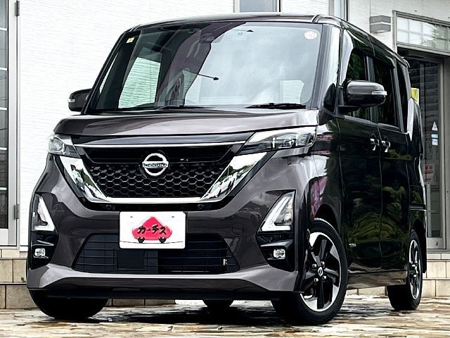 NISSAN ROOX 2020