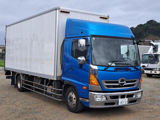 Hino RANGER 2015