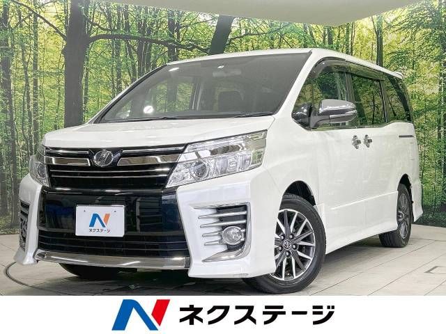 TOYOTA VOXY 2015